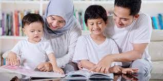 Mengapa Anak Harus dilatih Membaca Buku Sejak Usia Dini??